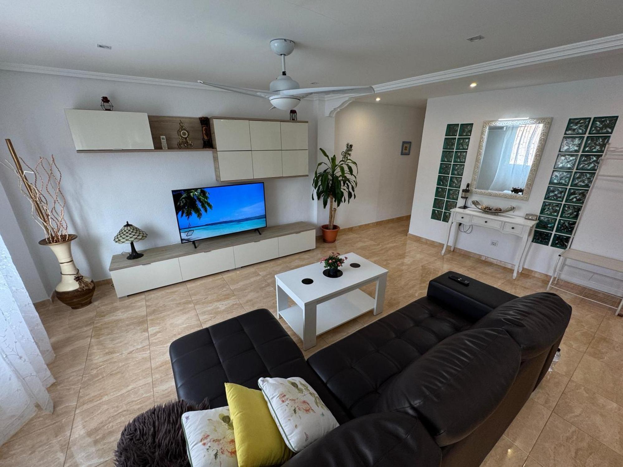 Alenia Apartments Аліканте Екстер'єр фото